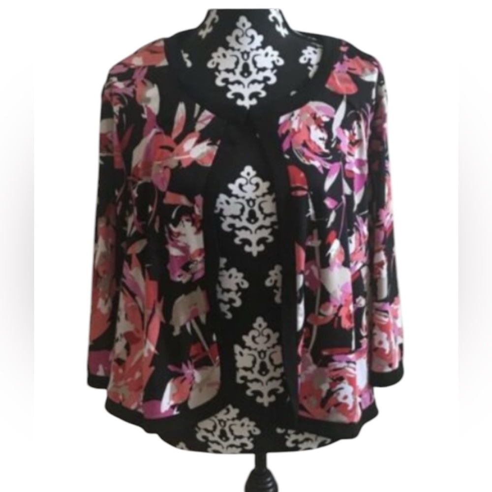 Maggie Barnes Floral Cropped Cardigan NWT